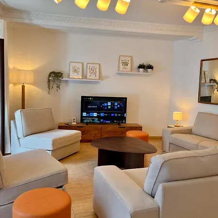 Apartment 1 By Mezquitasuites *