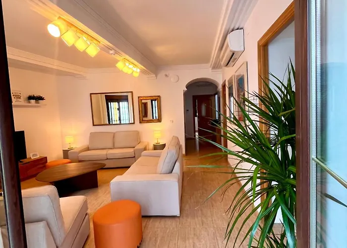 Apartament 1 By Mezquitasuites *